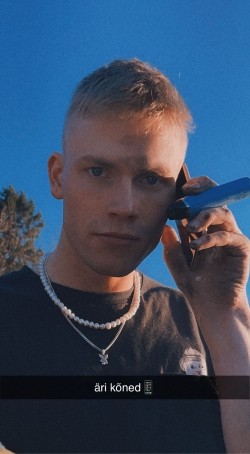 KRISS, 21, Estonia