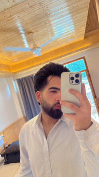 R, 21, India
