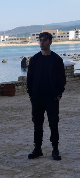 Rayennnnn, 20, Tunisia