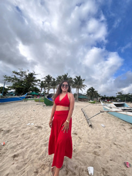 Lyn, 44, Philippines