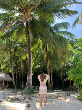 Iga, 27, Philippines