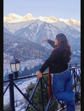 Anshika , 29, India