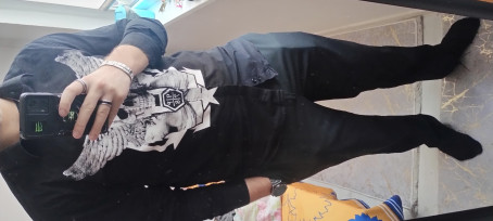 Lonely, 18, Bosnia And Herzegovina