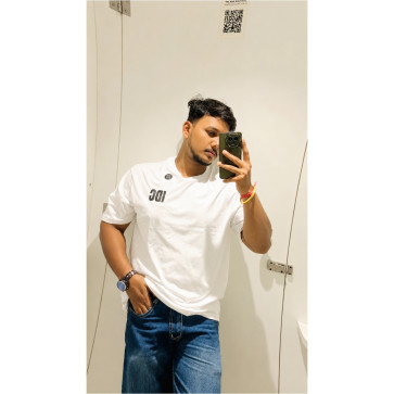 Aasu, 22, India