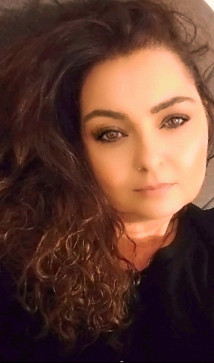 Lucy, 55, United Kingdom