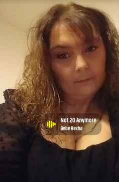 Lucy, 55, United Kingdom