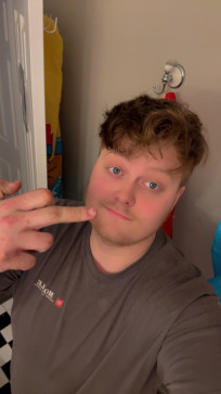 John, 23, United States