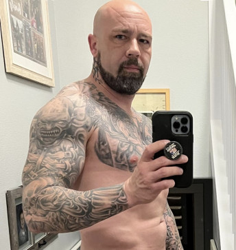 JakeN_464, 46, United Kingdom