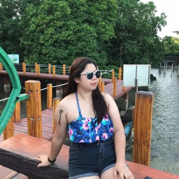 Mj, 25, Philippines