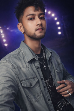 Sayan, 21, India