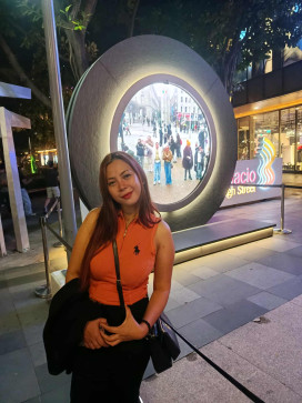 Iris Fuentes, 32, Philippines