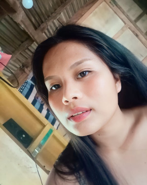 Dexxy Son, 26, Philippines