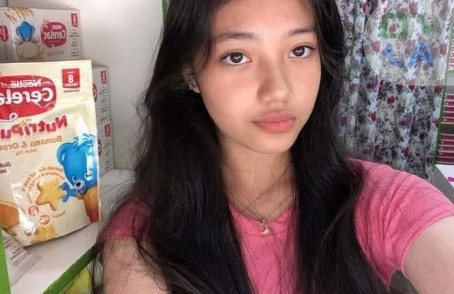 Maxene, 20, Canada