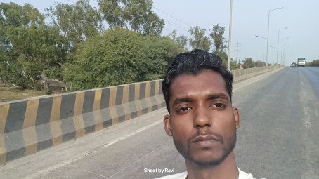Ravi, 22, India