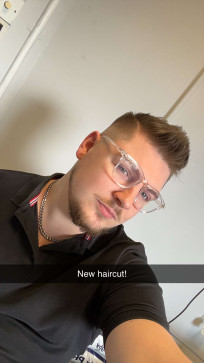 Charlie, 25, United Kingdom