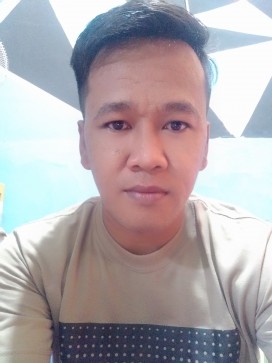 Baginda Itu Uyuh, 30, Indonesia