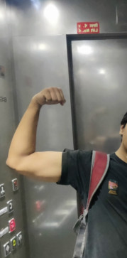 Eh, 22, India