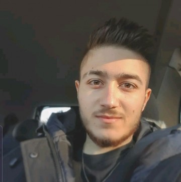 Farouk, 23, Germany