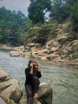 Yenti Ariska Putri, 18, Indonesia