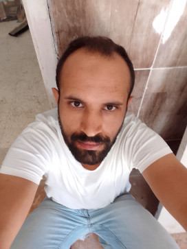 Salah, 34, Tunisia