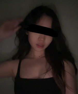 Rae_en, 19, Singapore