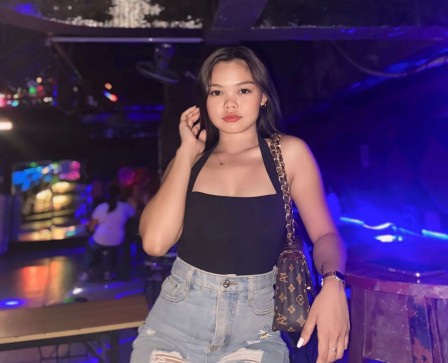 Jonalyn, 20, Thailand