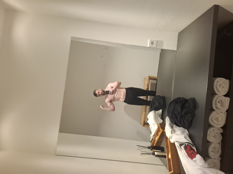 Mark, 18, United States