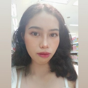 Reyna, 22, Philippines