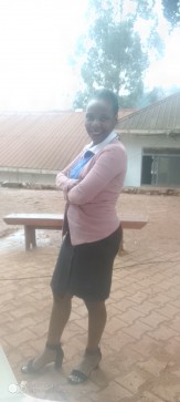 Florence, 32, Uganda