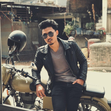 DR Rider, 25, Canada