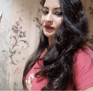 Shakshi, 25, India
