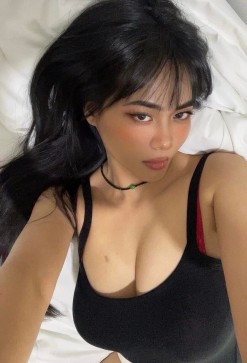 Ava, 24, Philippines