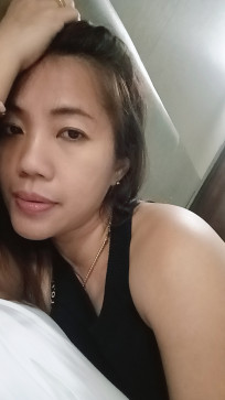 R, 43, Macao