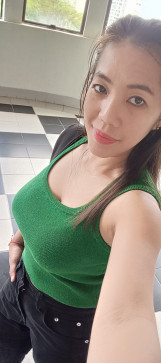 R, 43, Macao