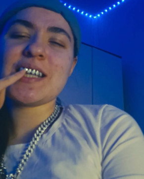 Ciggieloverwlw, 21, North Macedonia