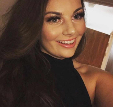 Anna, 23, United Kingdom