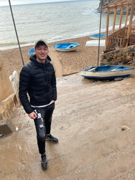 Nadir Aek, 22, Algeria