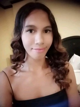 Marian Fox Manalim, 25, Philippines