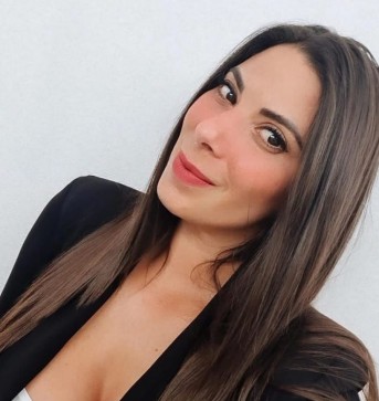 Alejandra, 29, Brazil