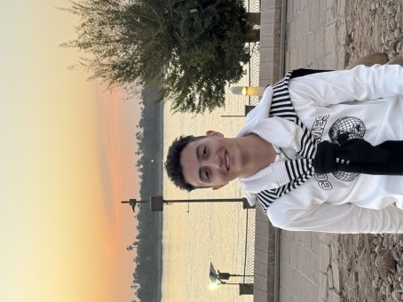 Thomas, 19, Egypt