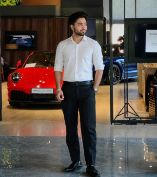 Dipesh Dahiya, 23, India