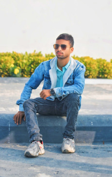 Ashish Upadhyay, 22, India