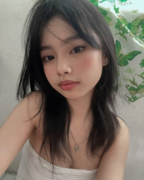 Janella, 22, Philippines