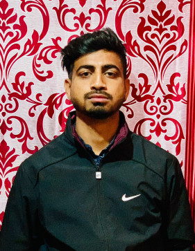 Monazir, 25, India