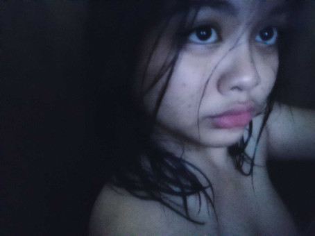 Nia, 18, Philippines