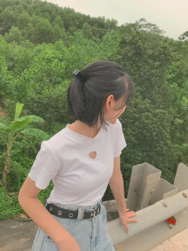 Maw Berry, 20, India