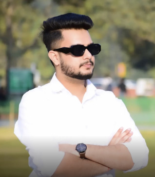 Solarsynergy, 25, India