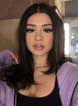 Isabelle, 19, United States