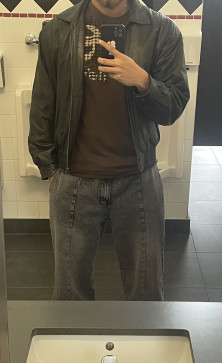 Tall_guy21, 21, Canada