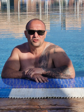 Simon, 39, Czech Republic